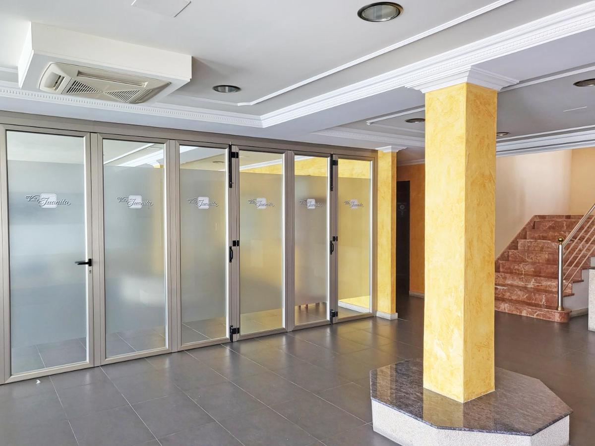 Hotel Villa Juanita او غروف المظهر الخارجي الصورة
